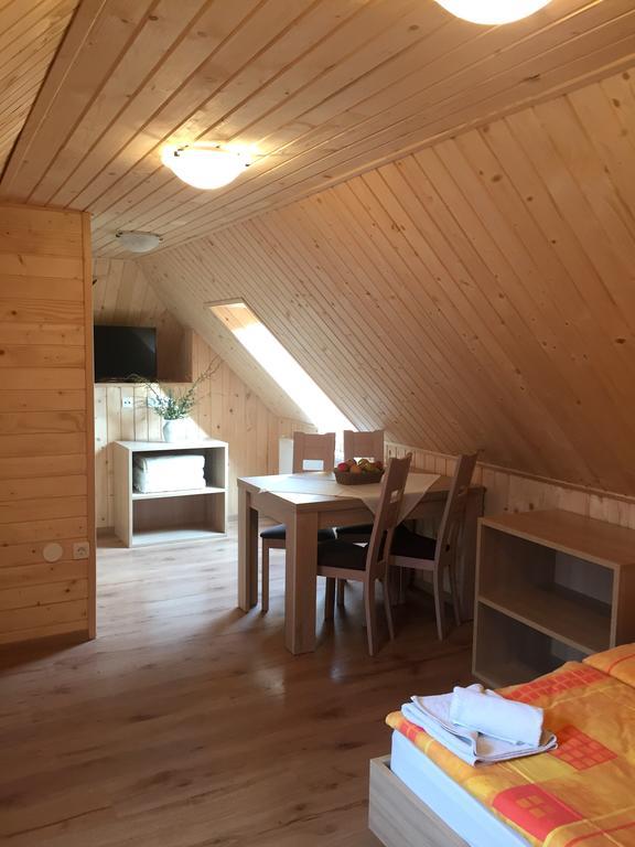 Apartmaji In Sobe Tina Kranjska Gora Exterior foto