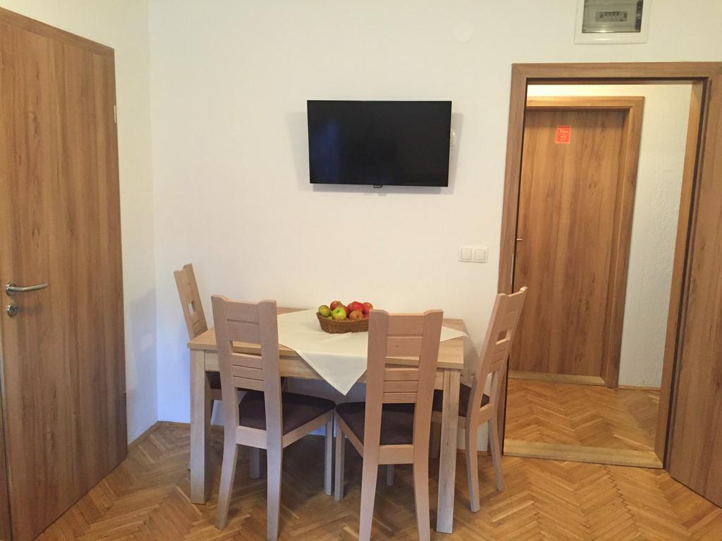 Apartmaji In Sobe Tina Kranjska Gora Exterior foto