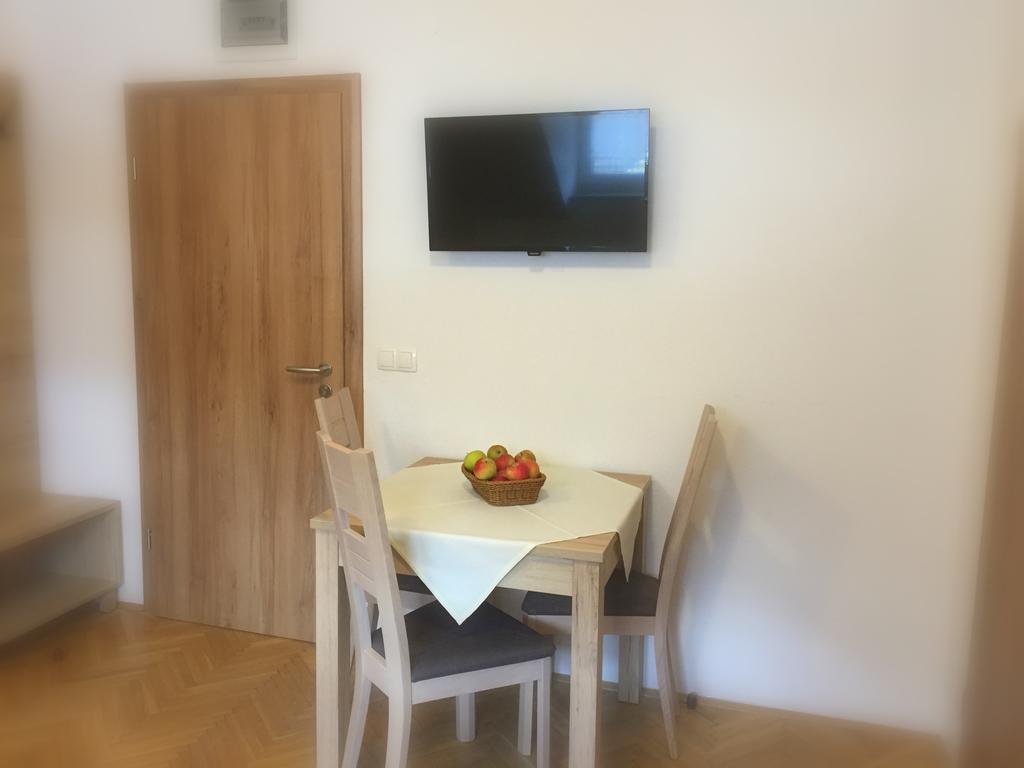 Apartmaji In Sobe Tina Kranjska Gora Exterior foto